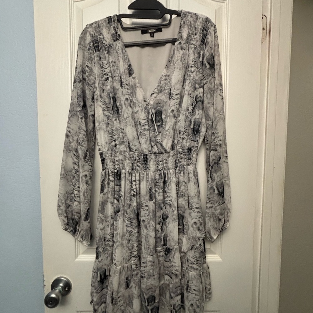 1989 Place Black and White Bishop Sleeve Sundress